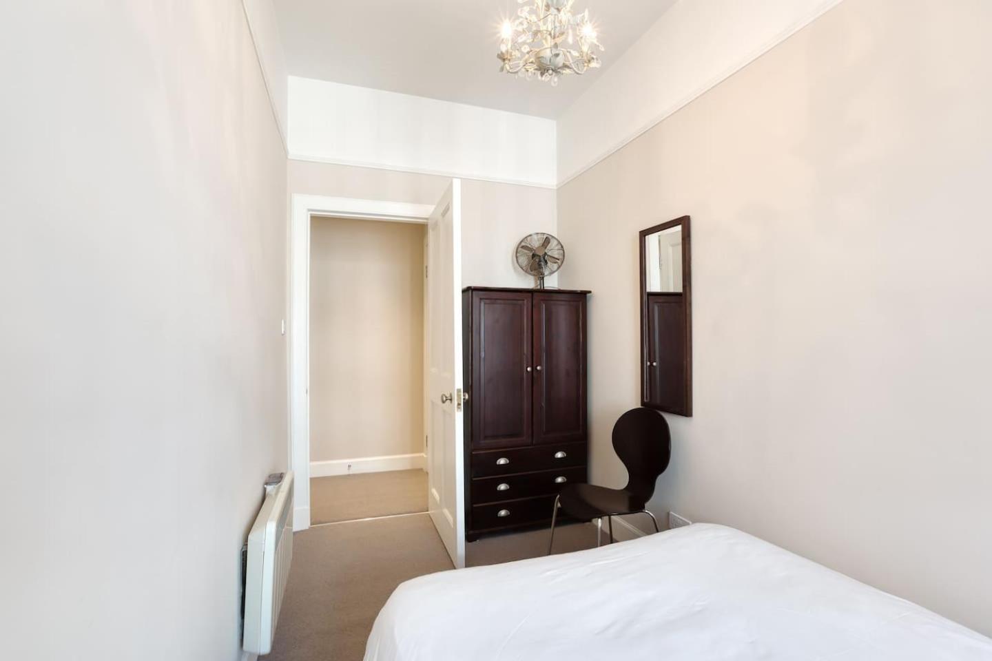 West Port - 2Br In The Heart Of The Old Town Just Off The Grassmarket 에든버러 외부 사진