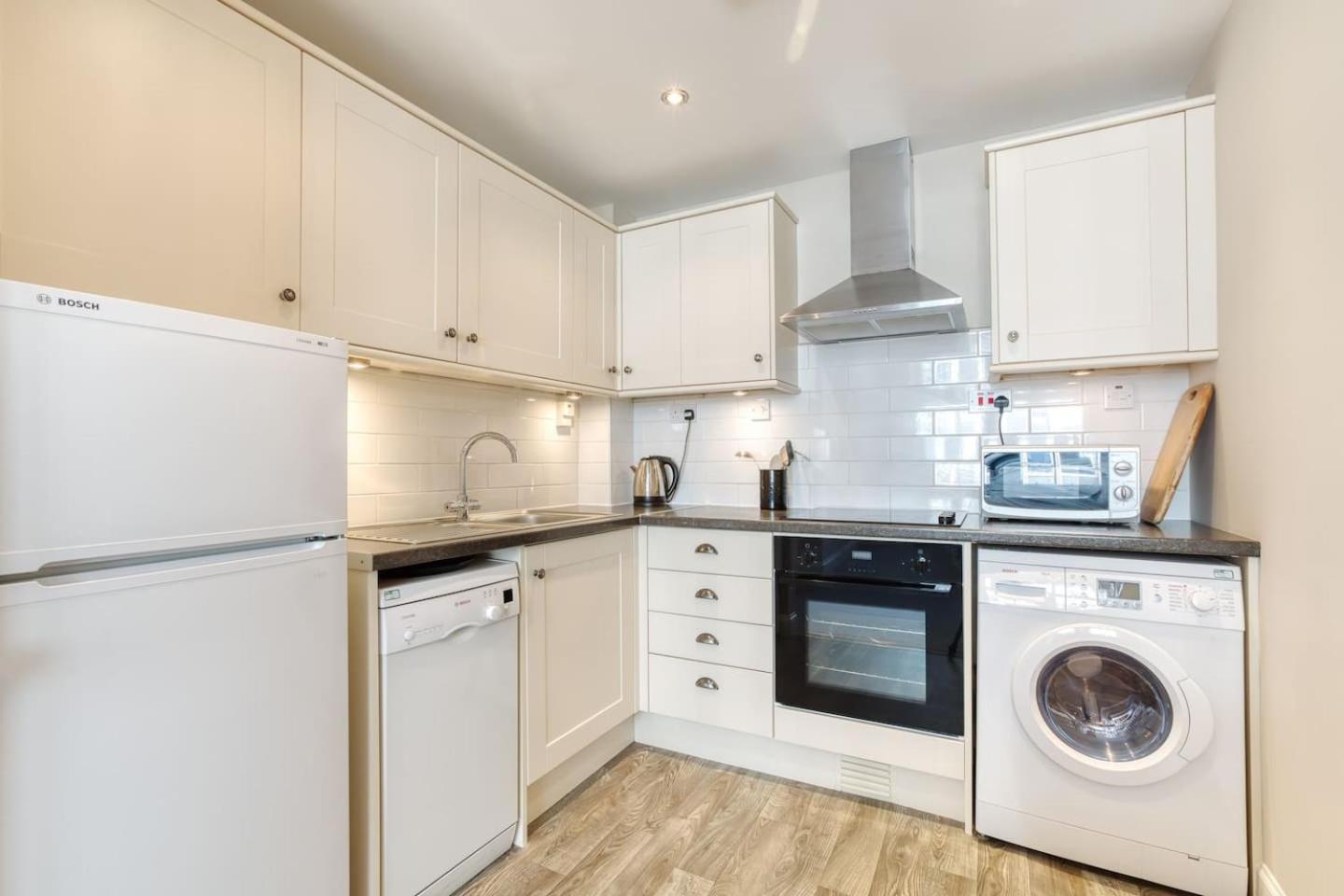 West Port - 2Br In The Heart Of The Old Town Just Off The Grassmarket 에든버러 외부 사진